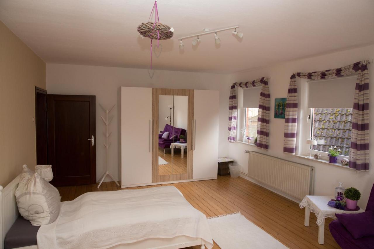 Ferienwohnung Falk Wolpinghausen Exteriör bild